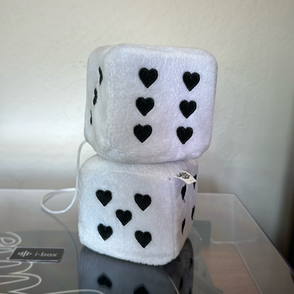 Bella Dona Fuzzy Dice in white